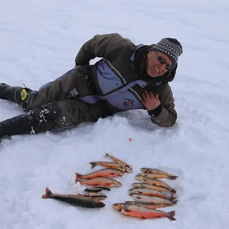 Village Nuorgamin 3*