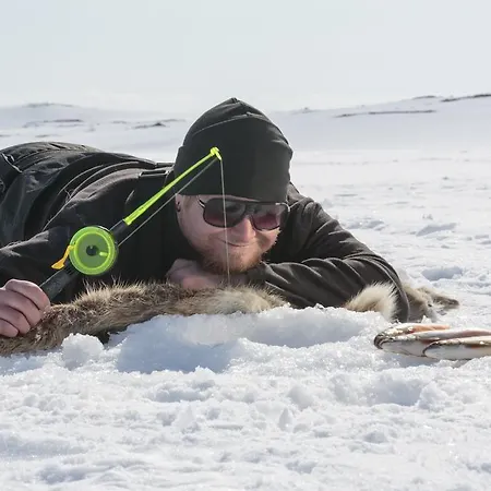 Village Nuorgamin Ośrodek wypoczynkowy 3*