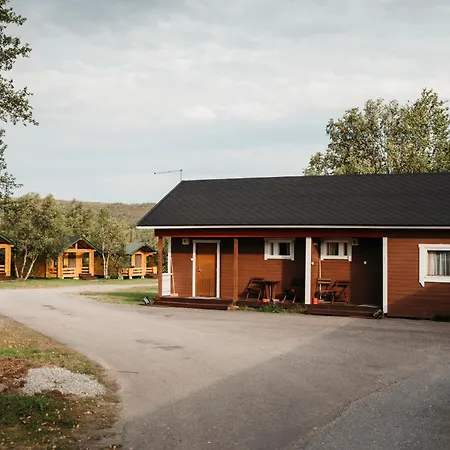 Village Nuorgamin Lomakeskus