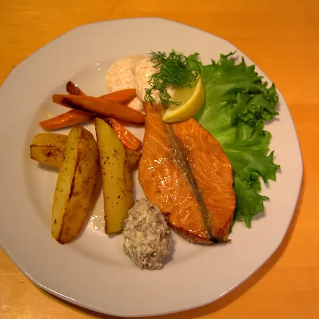 Village Nuorgamin 3*