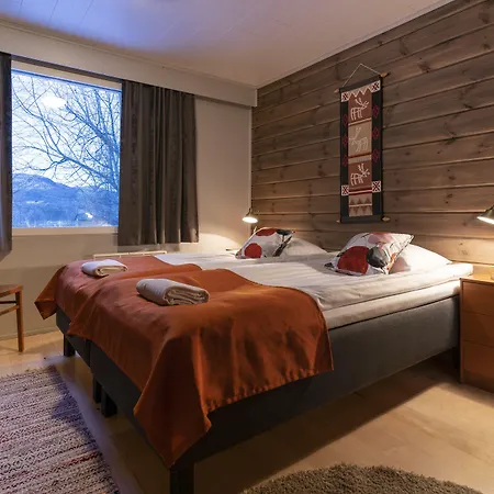 Village Nuorgamin Ośrodek wypoczynkowy Nuorgam